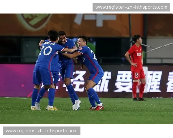 硝烟再起：权健与建业的恩怨情仇，一场关于荣耀与尊严的较量